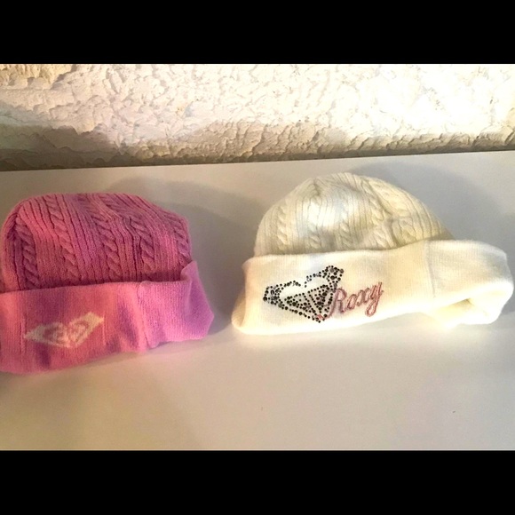 2/$25 Roxy two hats for girl - Picture 1 of 2